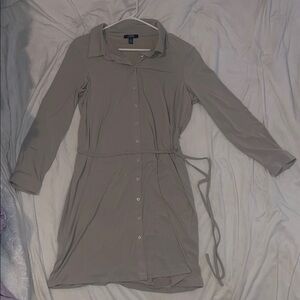 Chaps Beige V-Neck Tie Waist Dress – Size 16